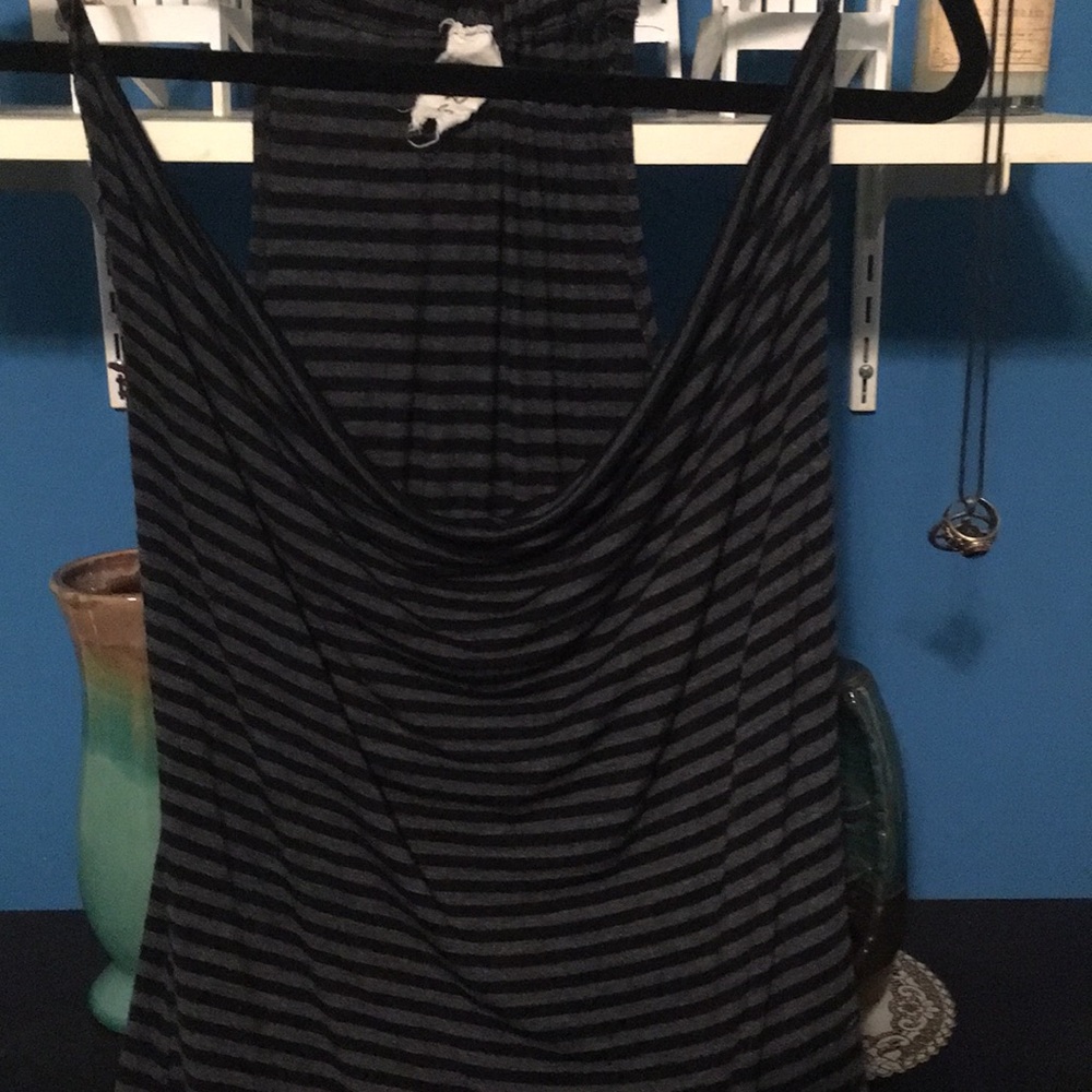 Tank top - Picture 2 of 4